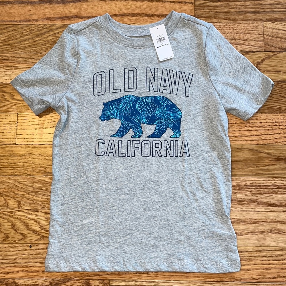Old Navy T Shirt